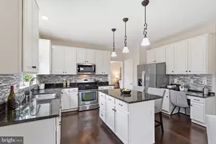 42802 Oatyer Ct, Broadlands, VA 20148 - Photo 7