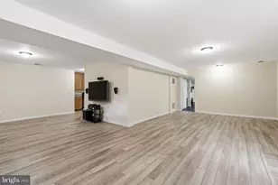 42802 Oatyer Ct, Broadlands, VA 20148 - Photo 49