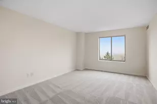 19385 Cypress Ridge Terrace, Leesburg, VA 20176 - Photo 35