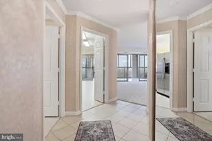 19385 Cypress Ridge Terrace, Leesburg, VA 20176 - Photo 3