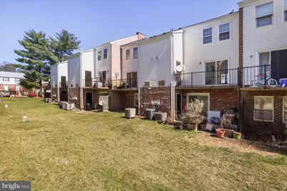 1041 Brixton Court, Sterling, VA 20164 - Photo 33