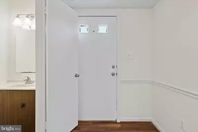 1041 Brixton Court, Sterling, VA 20164 - Photo 7