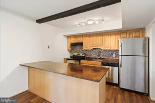 1041 Brixton Ct, Sterling, VA 20164 - Photo 13