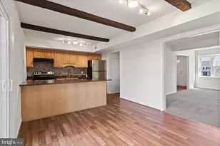 1041 Brixton Ct, Sterling, VA 20164 - Photo 11