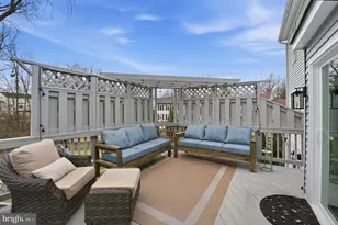 10172 Yorktown Way, Great Falls, VA 22066 - Photo 41