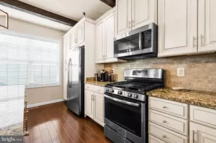 43016 Atoka Manor Terrace, Ashburn, VA 20148 - Photo 5