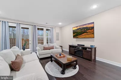 42244 Graves Mountain Terrace, Chantilly, VA 20152 - Photo 3