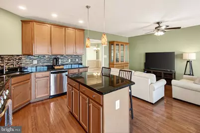 19277 Harlow Square #D-422, Leesburg, VA 20176 - Photo 17