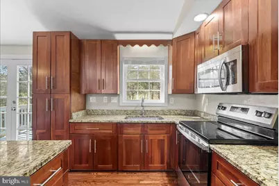 507 Lindsay Court, Sterling, VA 20164 - Photo 9