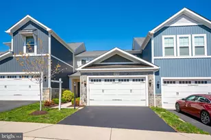 23716 September Sun Square, Ashburn, VA 20148 - Photo 3