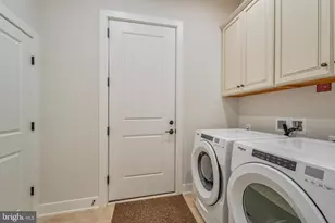 23716 September Sun Square, Ashburn, VA 20148 - Photo 25