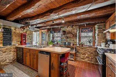 13064 Furnace Mountain Road, Lovettsville, VA 20180 - Photo 7