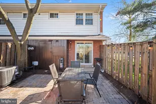 133 N Baylor Dr, Sterling, VA 20164 - Photo 31