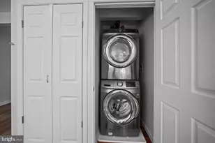 133 N Baylor Dr, Sterling, VA 20164 - Photo 29