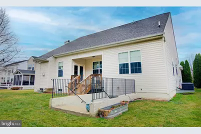 17655 Cleveland Park Drive, Round Hill, VA 20141 - Photo 19