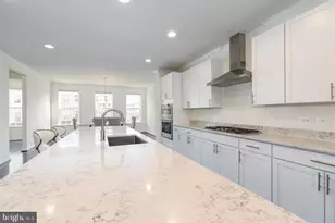 43444 Sweet Brandy Ter, Ashburn, VA 20147 - Photo 5