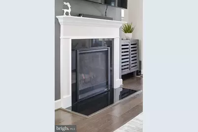 20388 Roslindale Drive, Ashburn, VA 20147 - Photo 25