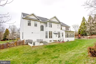 22471 Pine Ridge Ct, Ashburn, VA 20148 - Photo 3