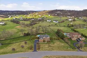 15094 Bankfield Dr, Waterford, VA 20197 - Photo 95