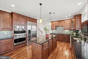 15094 Bankfield Dr, Waterford, VA 20197 - Photo 31