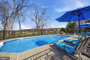 15094 Bankfield Dr, Waterford, VA 20197 - Photo 87