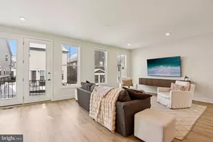 41800 Mellowed Ivory Pl, Brambleton, VA 20148 - Photo 7