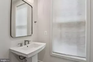 41800 Mellowed Ivory Pl, Brambleton, VA 20148 - Photo 21