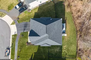 40578 Sculpin Ct, Aldie, VA 20105 - Photo 5