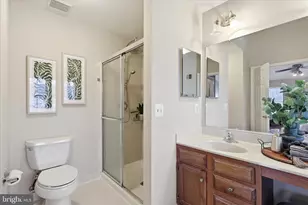 47784 Fathom Pl, Sterling, VA 20165 - Photo 33