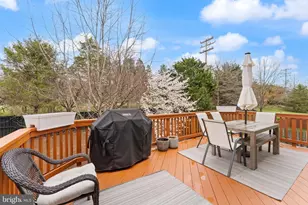 18168 Mill House Square, Leesburg, VA 20176 - Photo 19