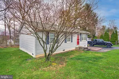 614 York Lane SE, Leesburg, VA 20175 - Photo 3