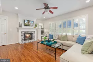 608 Diskin Pl SW, Leesburg, VA 20175 - Photo 7