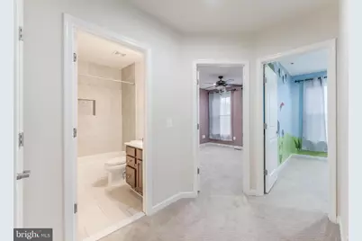 25367 Wakestone Park Terrace, Chantilly, VA 20152 - Photo 23