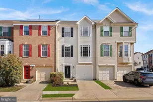 20392 Farmgate Terrace, Ashburn, VA 20147 - Photo 3