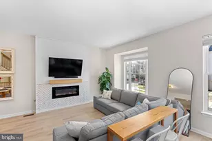 20392 Farmgate Terrace, Ashburn, VA 20147 - Photo 7