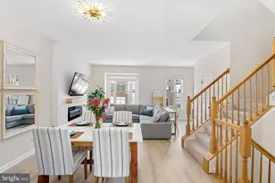 20392 Farmgate Terrace, Ashburn, VA 20147 - Photo 13