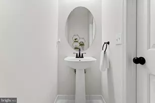 20392 Farmgate Terrace, Ashburn, VA 20147 - Photo 27