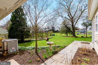 123 S Fox Road, Sterling, VA 20164 - Photo 27