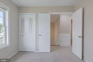 123 S Fox Rd, Sterling, VA 20164 - Photo 25