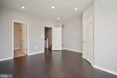 23255 Milltown Knoll Square #110, Ashburn, VA 20148 - Photo 17