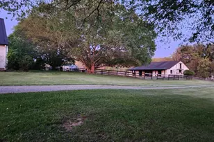 19255 Telegraph Springs Rd, Purcellville, VA 20132 - Photo 5