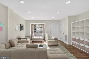 42996 Astell St, Chantilly, VA 20152 - Photo 9