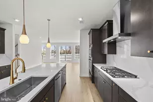 42151 Stone Press Ter, Ashburn, VA 20148 - Photo 9