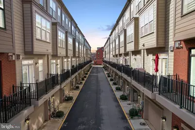 261 Crescent Station Terrace SE, Leesburg, VA 20175 - Photo 31