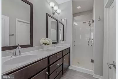 261 Crescent Station Terrace SE, Leesburg, VA 20175 - Photo 17