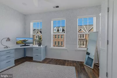 261 Crescent Station Terrace SE, Leesburg, VA 20175 - Photo 19