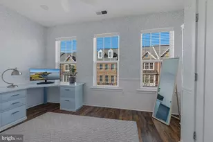 261 Cres Station Terrace SE, Leesburg, VA 20175 - Photo 19