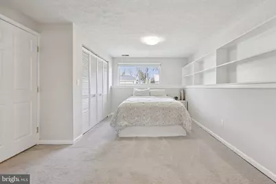 22216 Stablehouse Drive, Sterling, VA 20164 - Photo 37