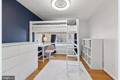 22216 Stablehouse Drive, Sterling, VA 20164 - Photo 29