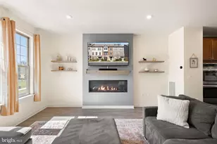 1030 Cantina Terrace SE, Leesburg, VA 20175 - Photo 3